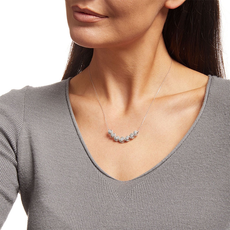 Previously Owned - 1.00 CT. T.W. Diamond Twist Necklace in 10K White Gold