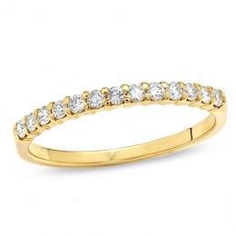 Previously Owned - 0.25 CT. T.W. Diamond Band in 14K Gold
